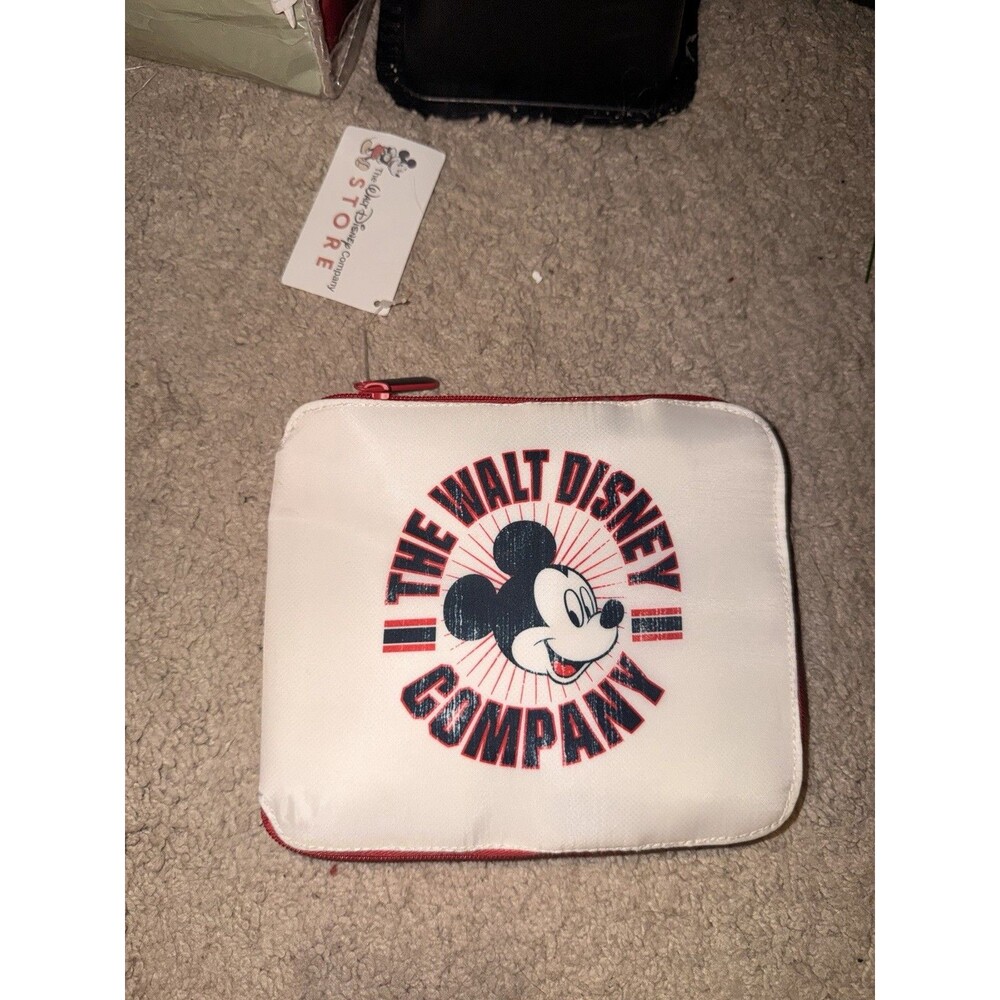 The Walt Disney Studio In Burbank Glendale Packable Tote NWT